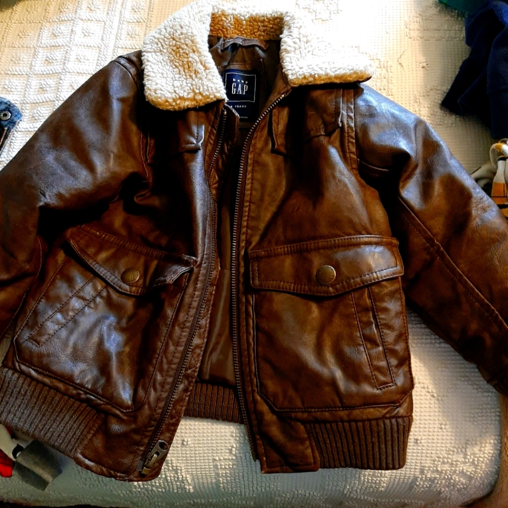 4T Gap.Jacket